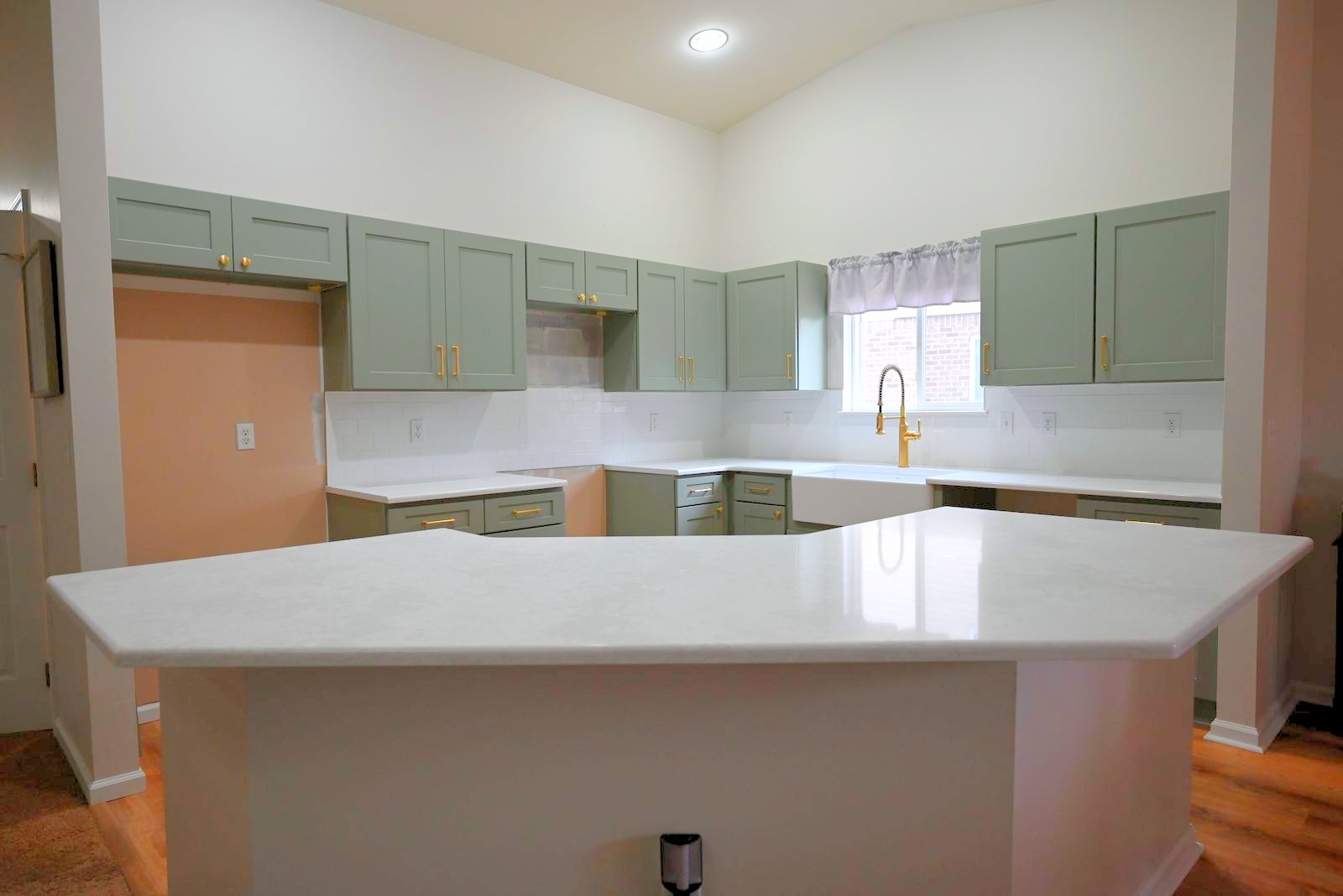 Tile backsplash behind the range in a remodeled Belleville kitchen